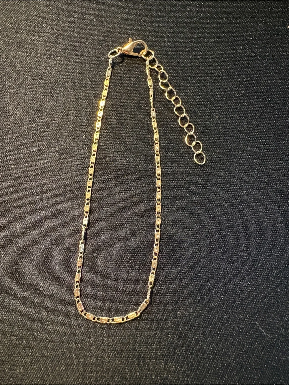 N/A delicate gold